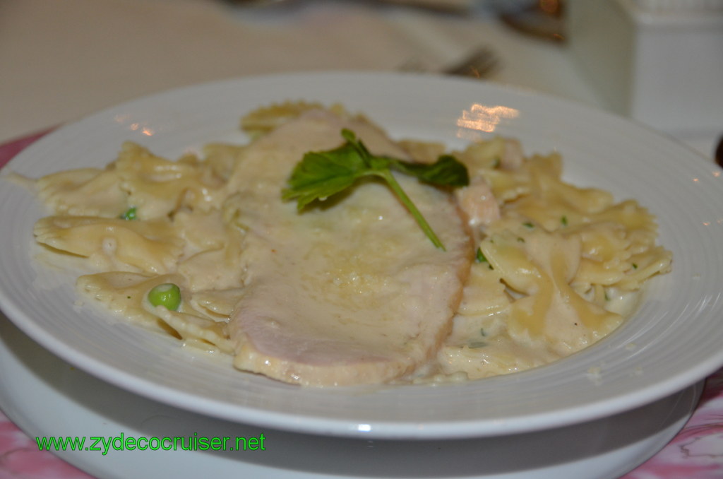 272: Carnival Magic, BC5, John Heald's Bloggers Cruise 5, Montego Bay, Jamaica, MDR Dinner, Farfalle with Roast Turkey Breast and Green Peas (starter)