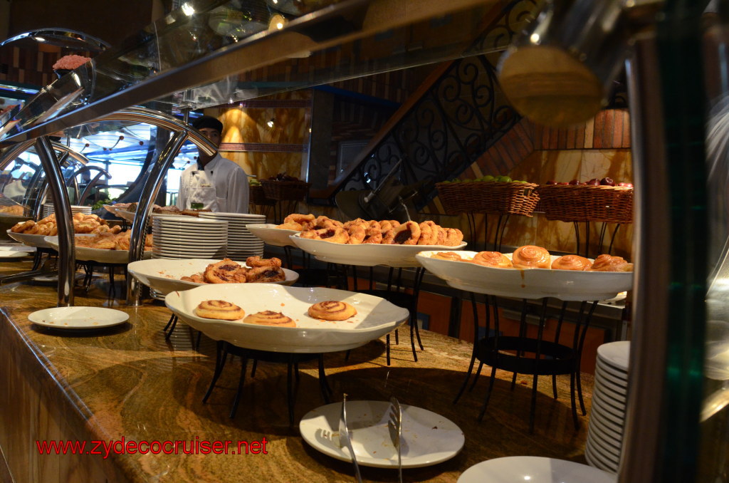 005: Carnival Magic, BC5, John Heald's Bloggers Cruise 5, Cozumel, Lido Breakfast, Pastries, 