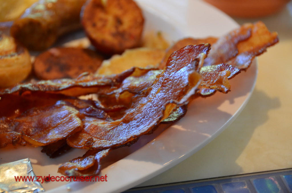 013: Carnival Magic, BC5, John Heald's Bloggers Cruise 5, Cozumel, Lido Breakfast, Bacon