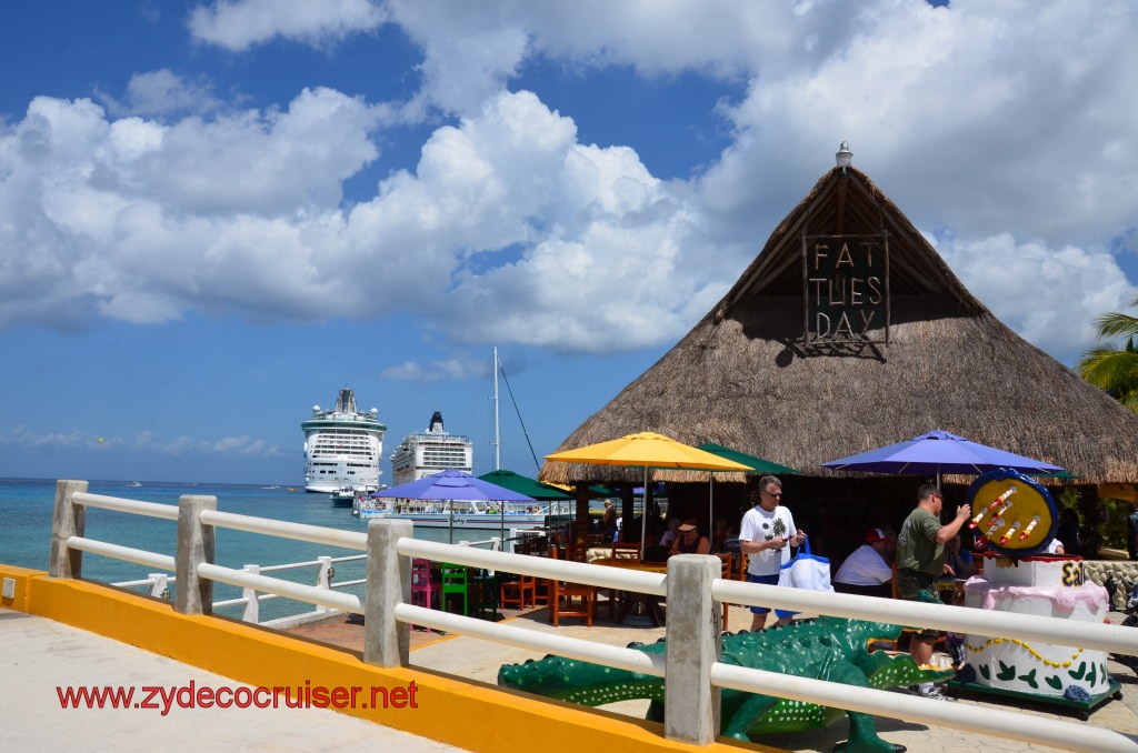 032: Carnival Magic, BC5, John Heald's Bloggers Cruise 5, Cozumel, Puerta Maya, Fat Tuesday, 