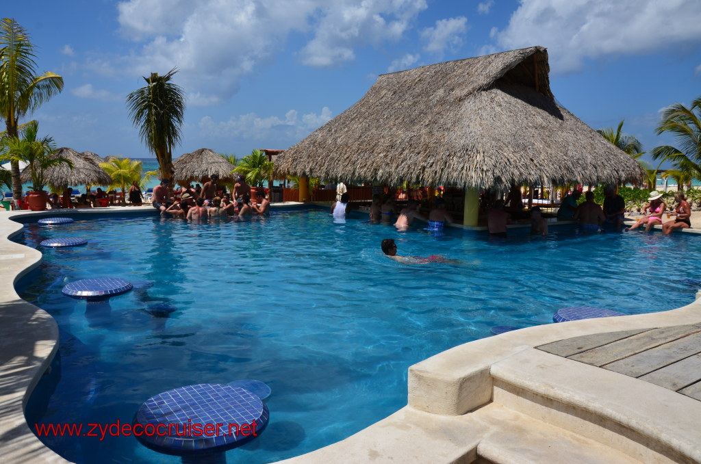 068: Carnival Magic, BC5, John Heald's Bloggers Cruise 5, Cozumel, Island Taxi Tour, Mr. Sanchos, 