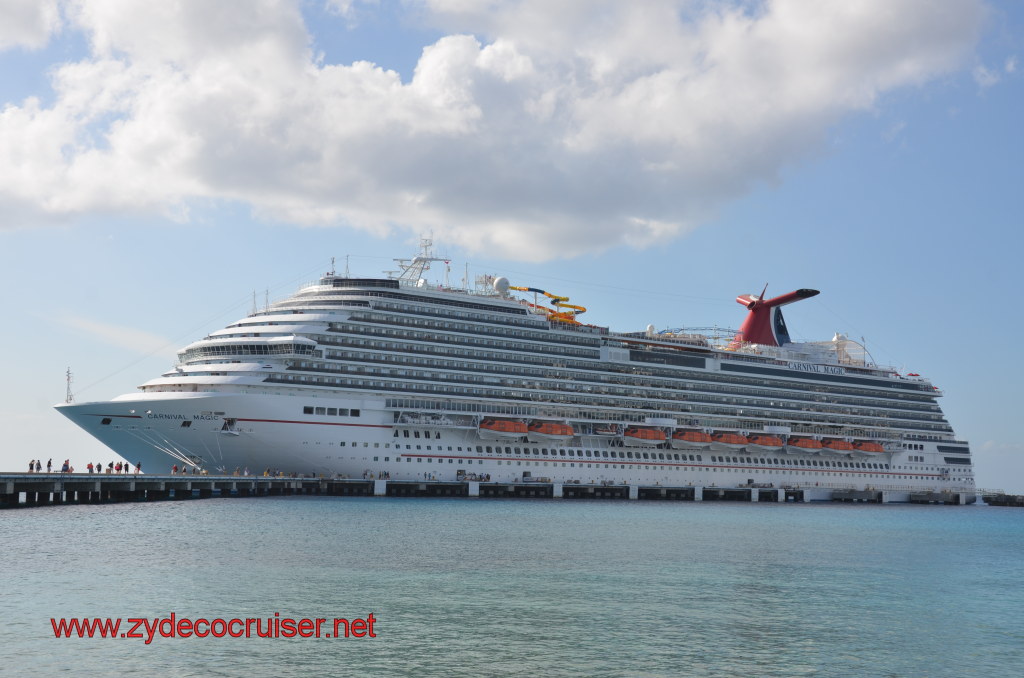 284: Carnival Magic, BC5, John Heald's Bloggers Cruise 5, Cozumel, Puerta Maya Pier, 