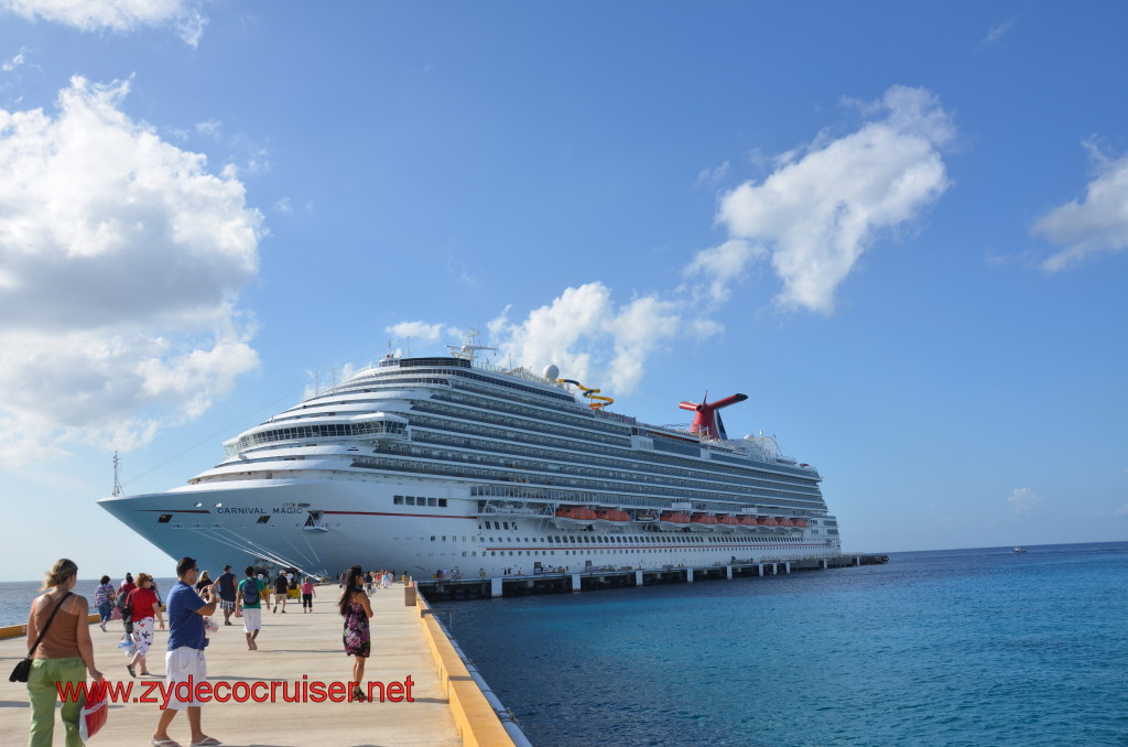 292: Carnival Magic, BC5, John Heald's Bloggers Cruise 5, Cozumel, Puerta Maya Pier, 