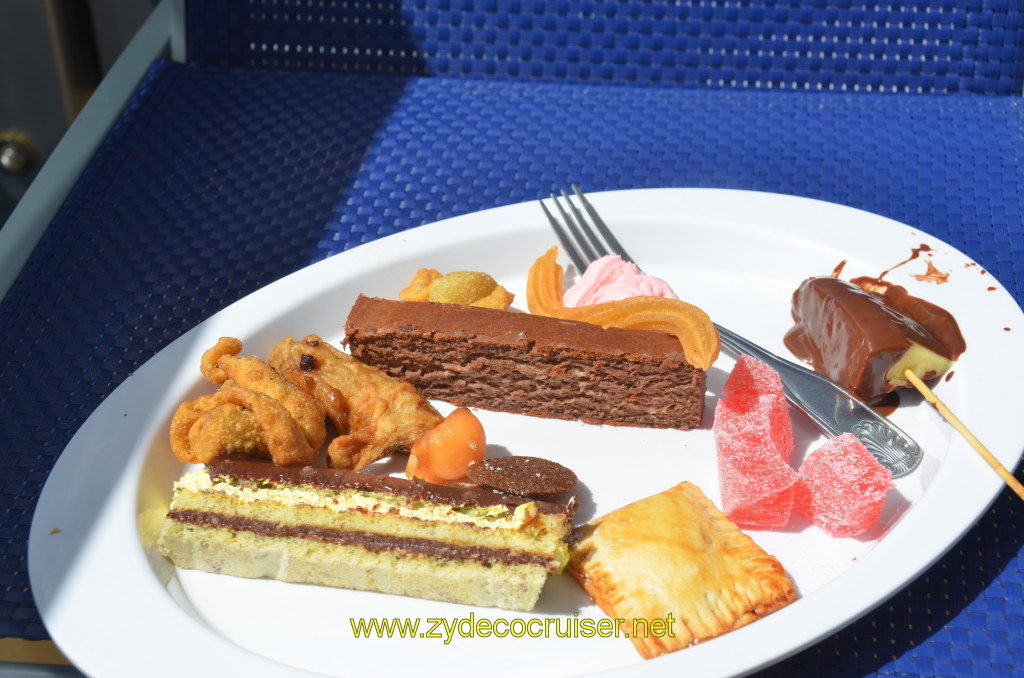 225: Carnival Magic, BC5, John Heald's Bloggers Cruise 5, Sea Day 3, My Chocolate Extravaganza selections, 