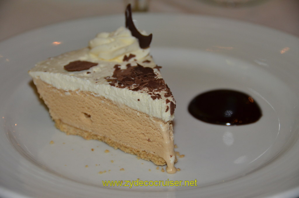 331: Carnival Magic, BC5, John Heald's Bloggers Cruise 5, Sea Day 3, MDR Dinner, Cappuccino Pie, 