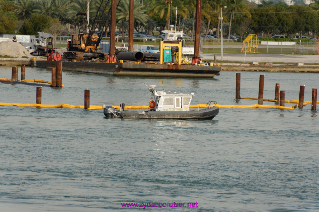 159: Carnival Breeze Cruise, Miami, Embarkation, 