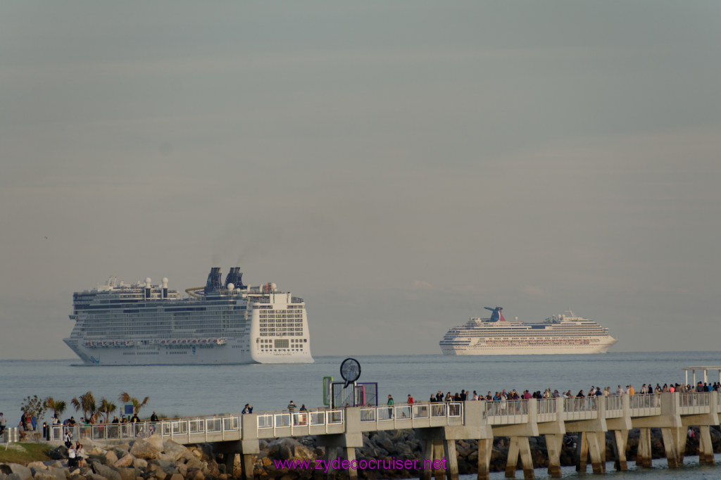 187: Carnival Breeze Cruise, Miami, Embarkation, 