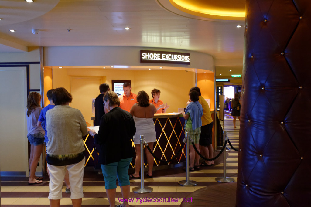 020: Carnival Breeze Cruise, Fun Day at Sea 1, Shore Excursions Desk