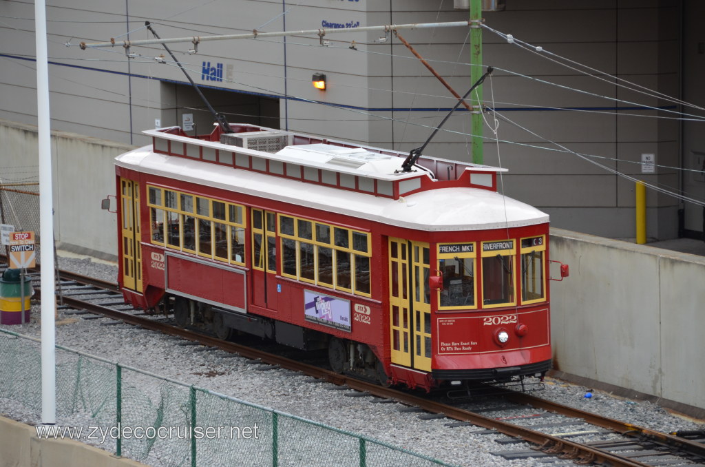 030: Riverfront Street car, New Orleans, LA