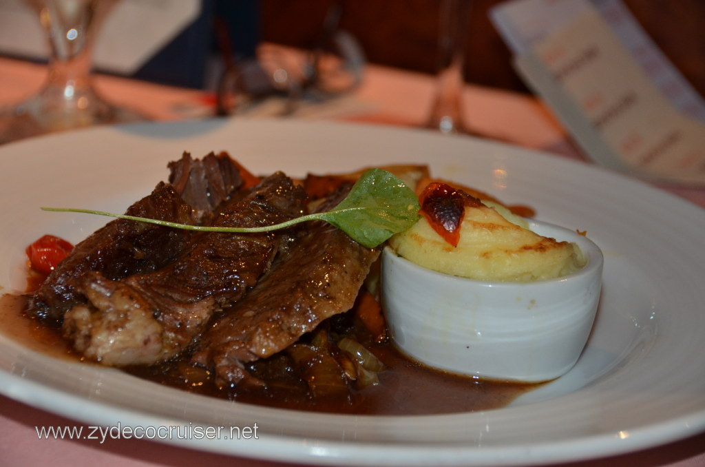 Carnival Conquest Tender Braised Beef Brisket in Gravy