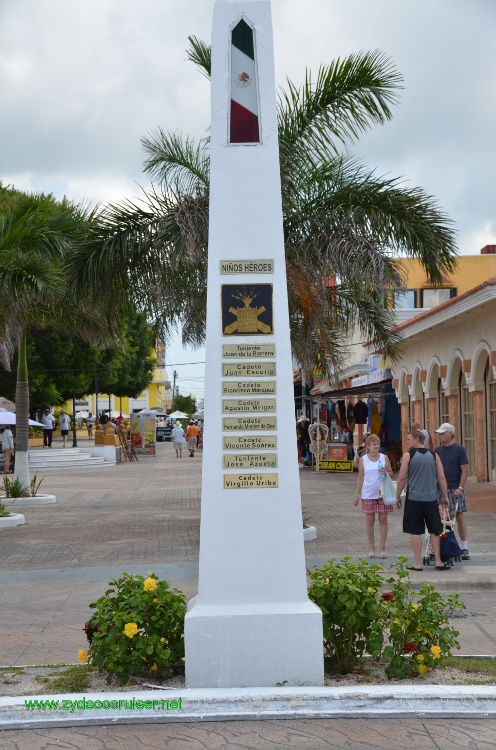 074: Carnival Conquest, Nov 18. 2011, Cozumel, Ninos Heroes