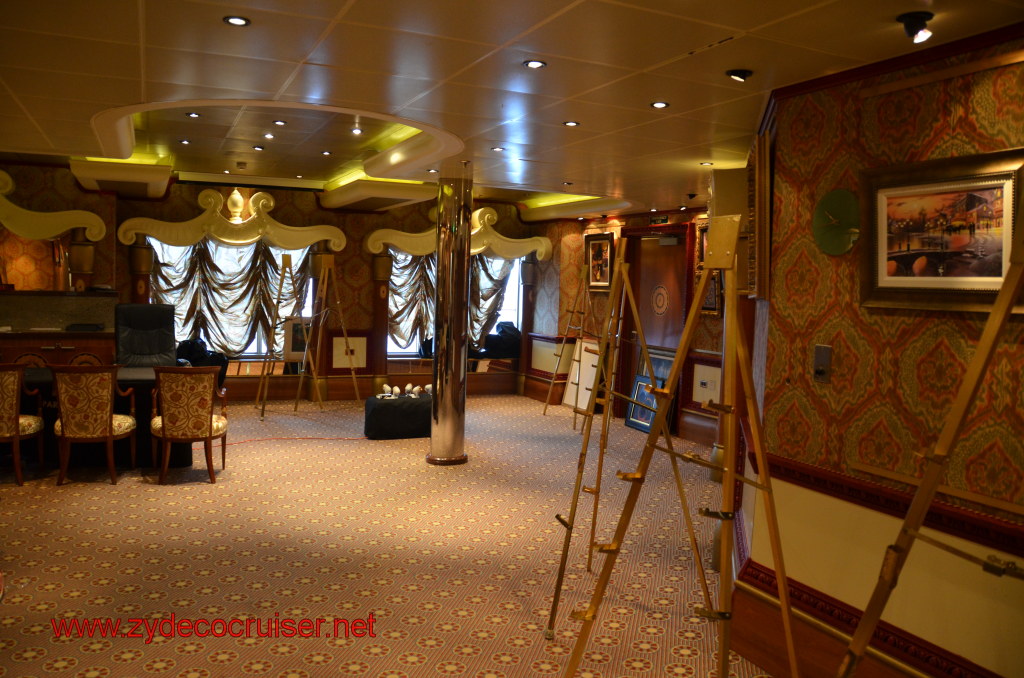 069: Carnival Conquest, Nov 19, 2011, Sea Day 3, Pissarro Room, 