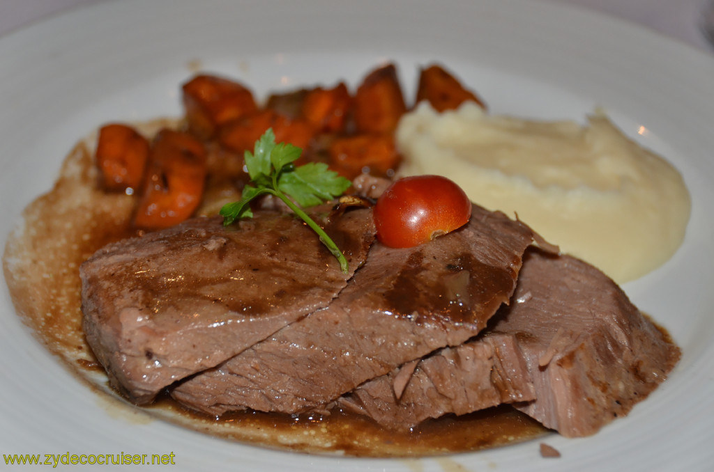 160: Carnival Conquest, New Orleans, Embarkation, MDR Dinner, Tender Braised Beef Brisket in Gravy, 