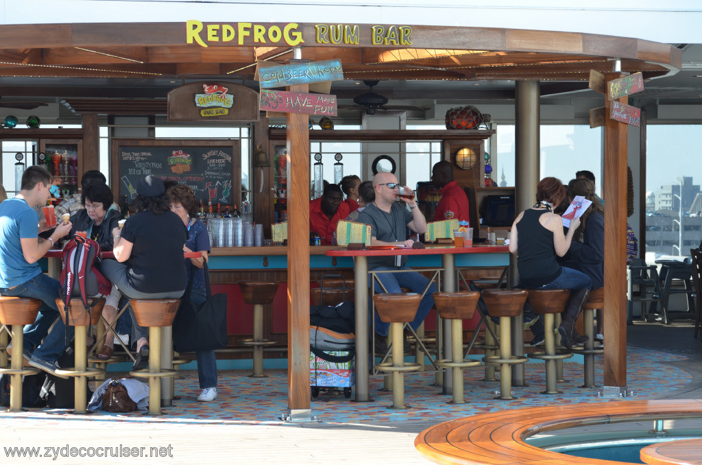 002: Carnival Conquest, Fun Ship 2.0, RedFrog Rum Bar, 