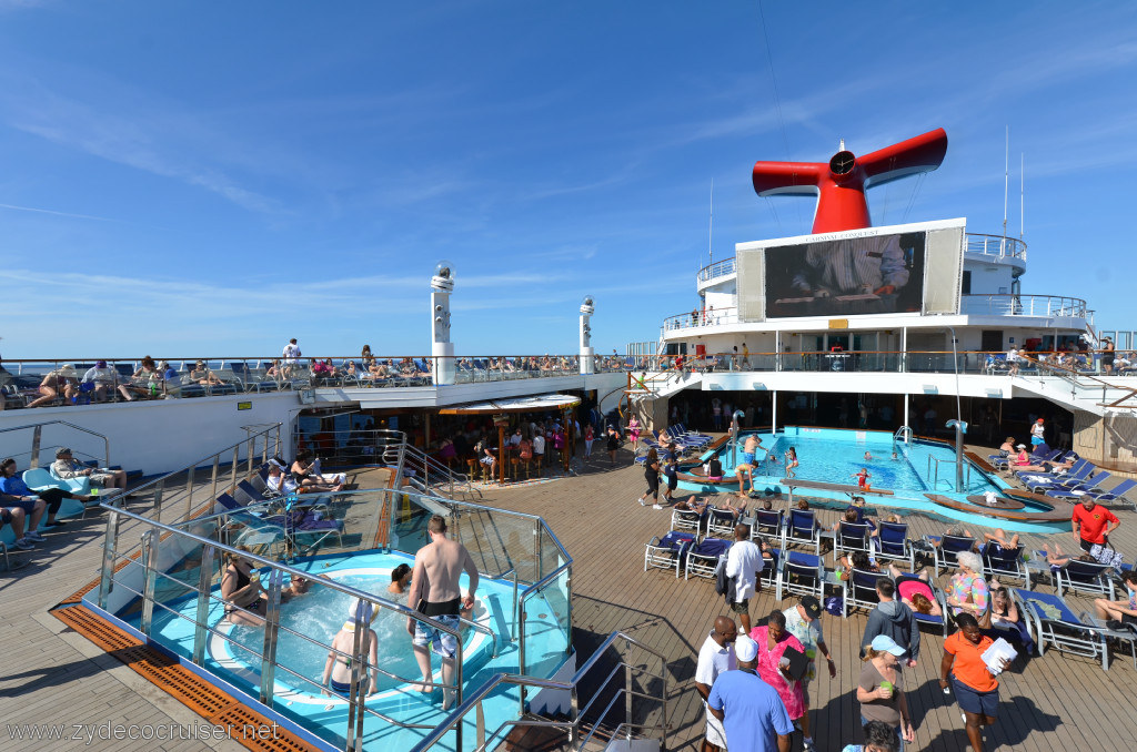 085: Carnival Conquest, Fun Day at Sea 1, Lido, New Hot tub, 