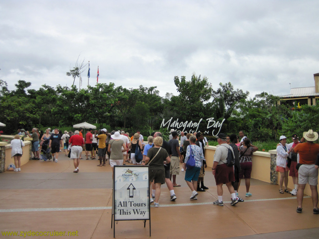 015: Carnival Conquest, Roatan, Mahogany Bay, All Tours This Way, 