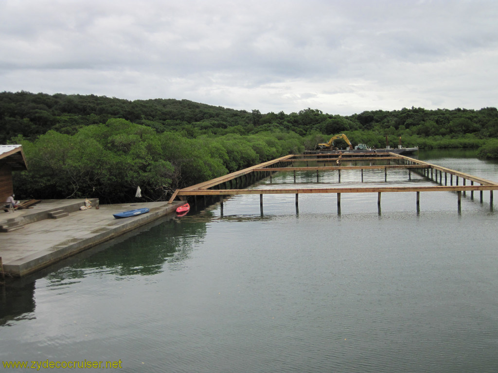 034: Carnival Conquest, Roatan, New construction at Mahogany Beach, 