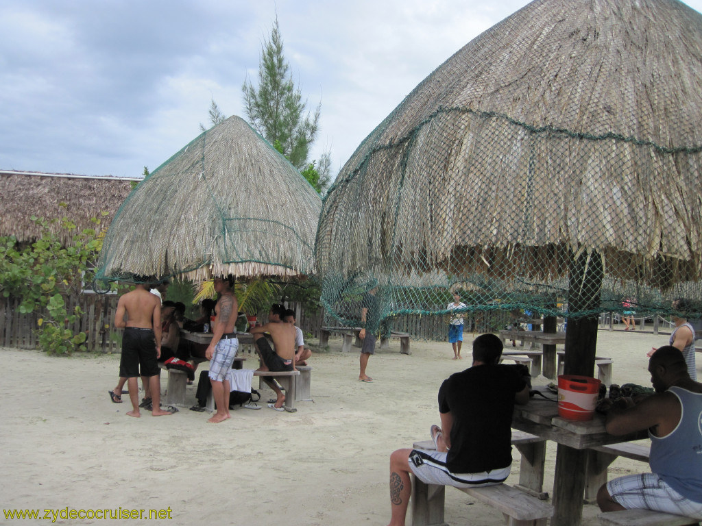 070: Carnival Conquest, Roatan, Mahogany Beach, Picnic areas at El Hideaway, end of Mahogany Beach, 