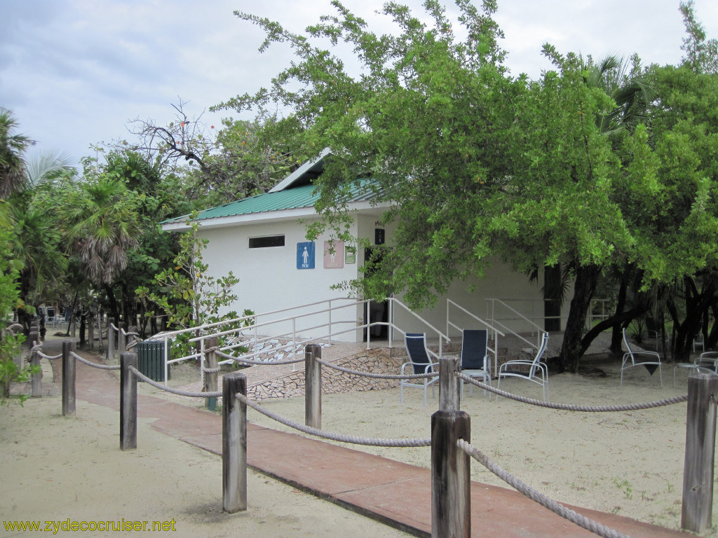 072: Carnival Conquest, Roatan, Mahogany Beach, More restrooms, Near El Hideaway Bar and Restaurant, 