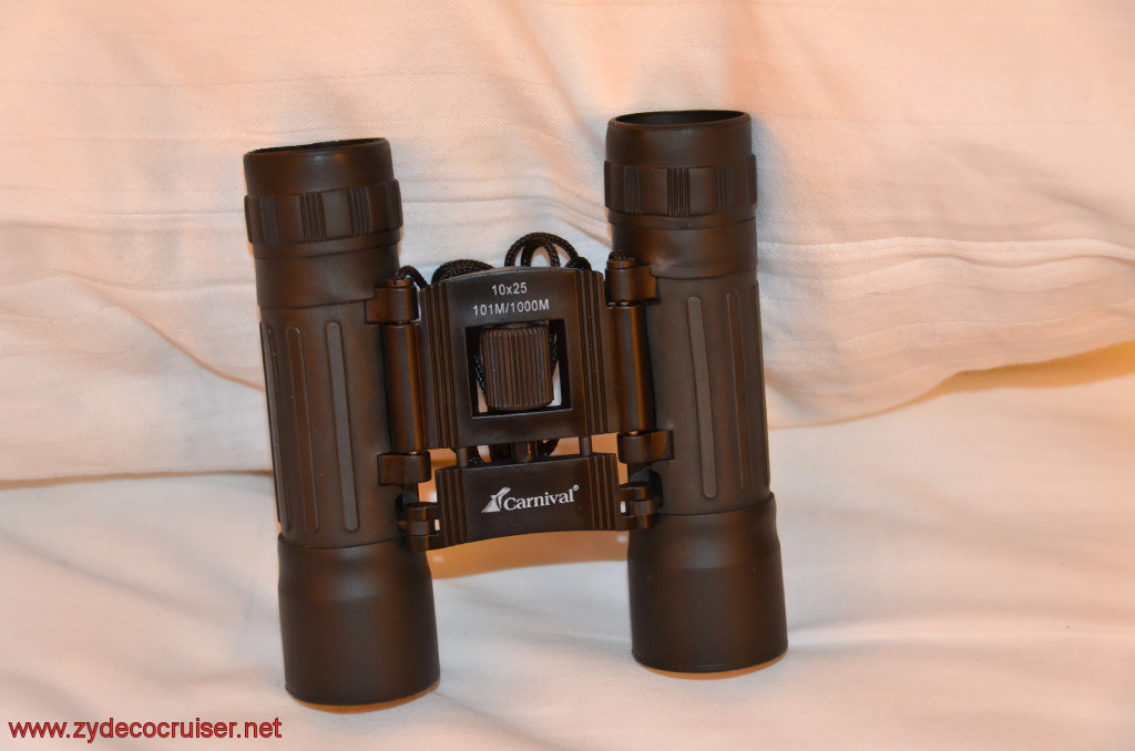 193: Carnival Conquest, Roatan, Platinum gift, binoculars, 