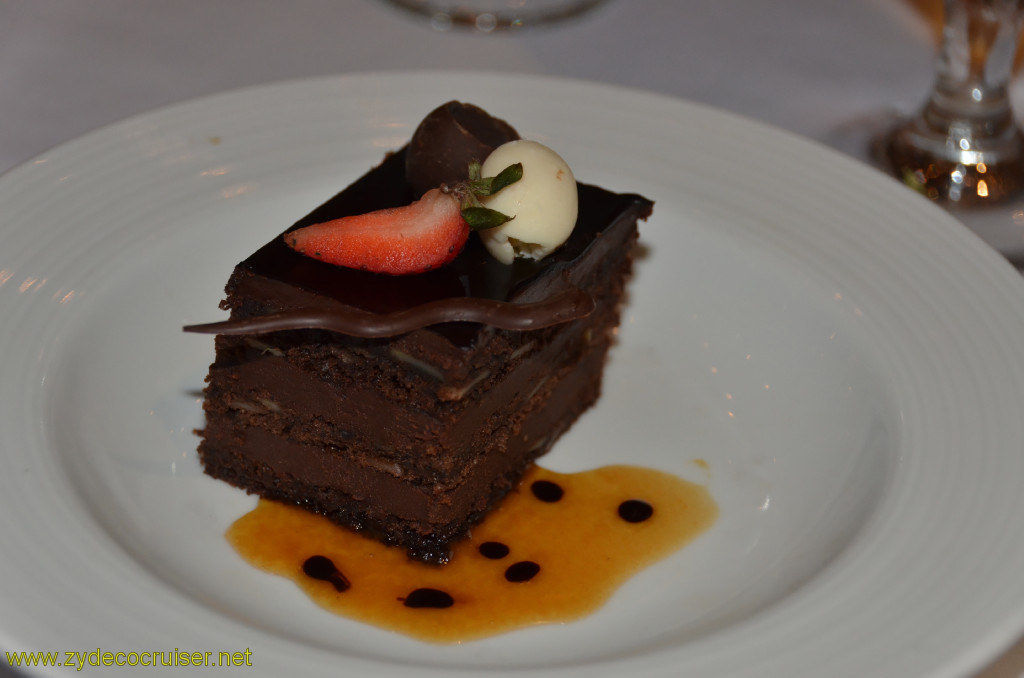 213: Carnival Conquest, Belize, MDR dinner, Amaretto Cake, 