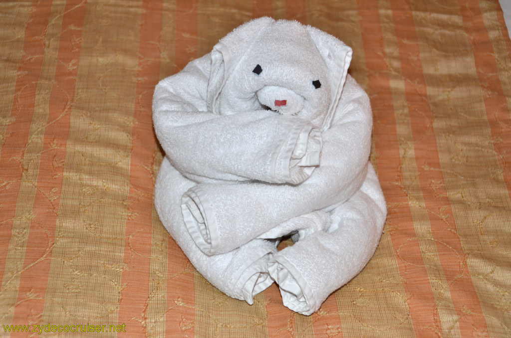 214: Carnival Conquest, Belize, Towel animal, 