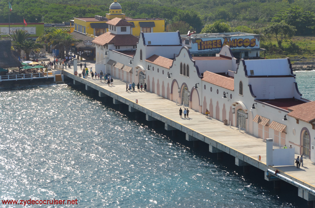 004: Carnival Conquest, Cozumel, Puerta Maya, 