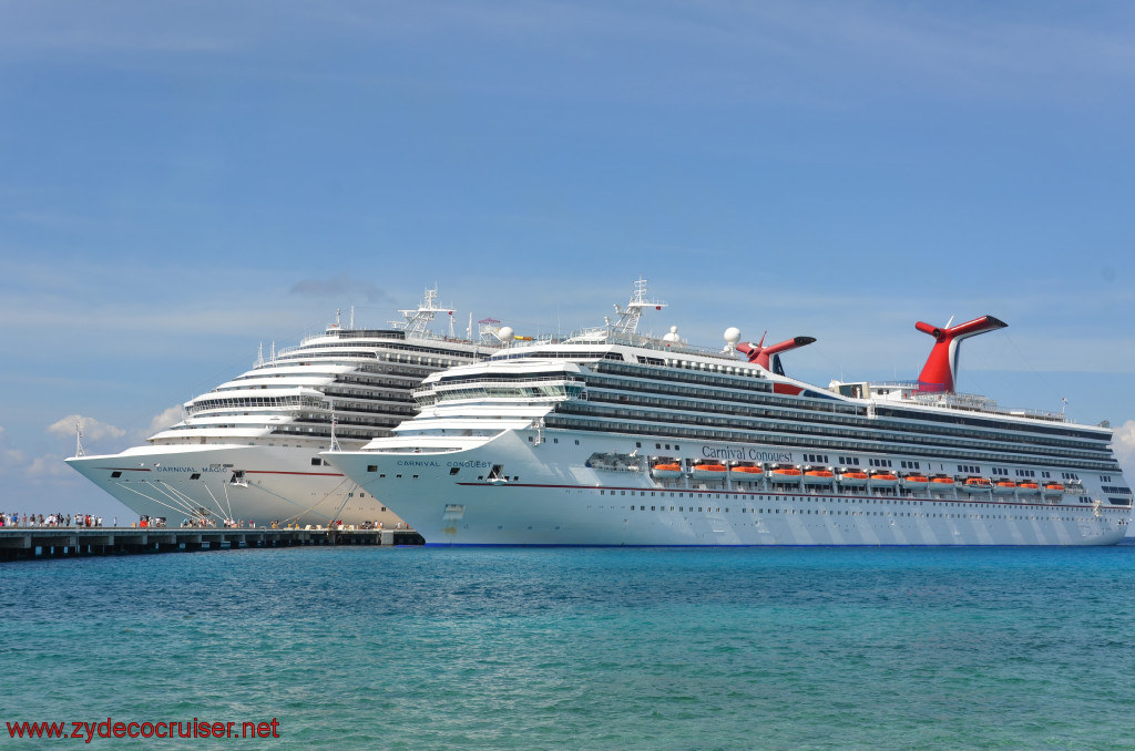 018: Carnival Conquest, Cozumel, Puerta Maya, Carnival Magic and Carnival Conquest, 