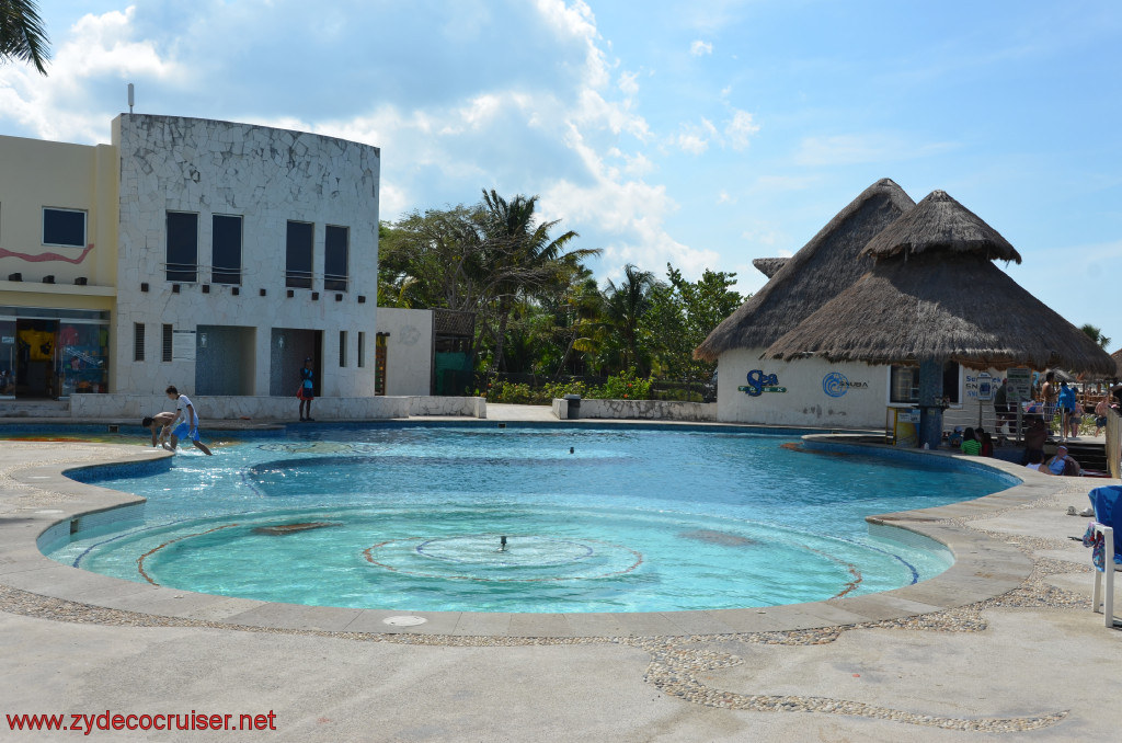 044: Carnival Conquest, Cozumel, Chankanaab, Freshwater Swimming Pool, 