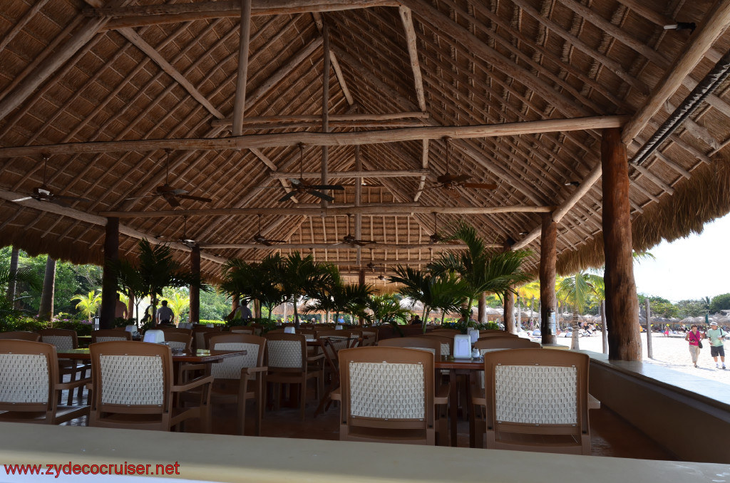 057: Carnival Conquest, Cozumel, Chankanaab, Restaurant, 