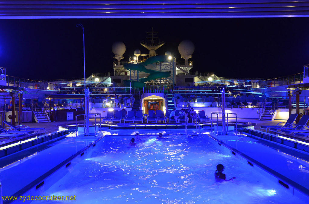 512: Carnival Conquest, Cozumel, Lido at night, Sun Pool, 