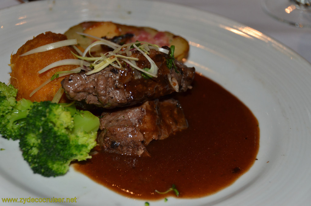 518: Carnival Conquest, Cozumel, MDR Dinner, Petite Filet Mignon and Braised Boneless Short-Rib, 