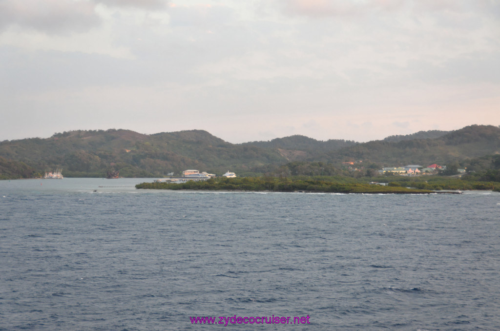 008: Carnival Conquest Cruise, Roatan, 