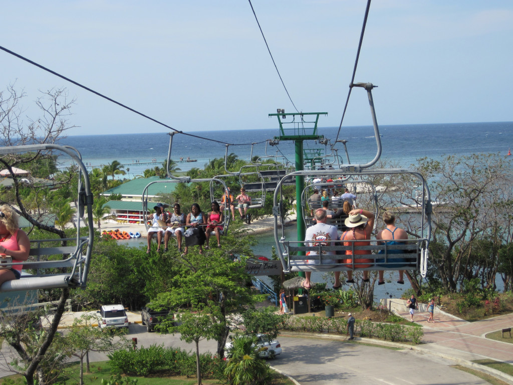 090: Carnival Conquest Cruise, Roatan, 