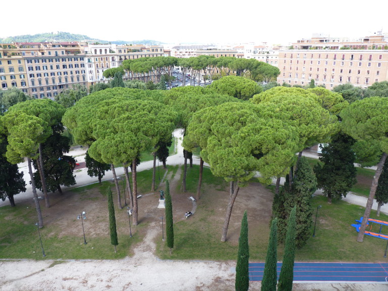 3052: View from Castel Sant'Angelo 