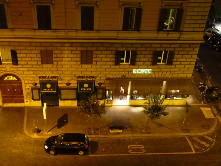 3094: Hotel dei Consoli, Rome, Italy, view from the rooftop terrace