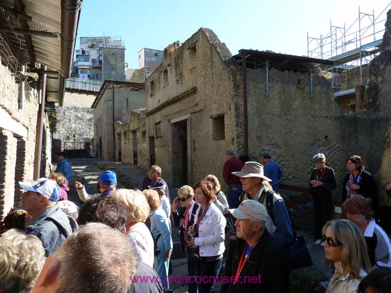 3464: Carnival Dream - Naples - Herculaneum