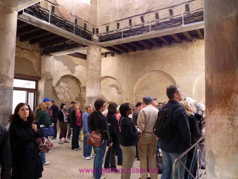 3483: Carnival Dream - Naples - Herculaneum