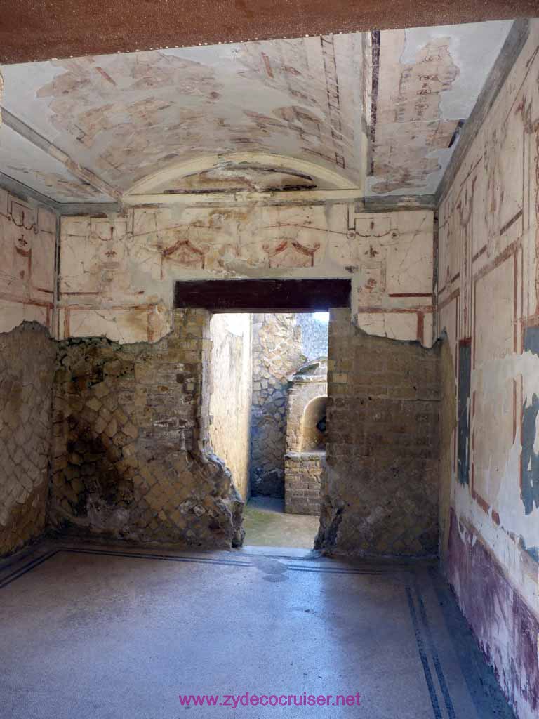 3519: Carnival Dream - Naples - Herculaneum