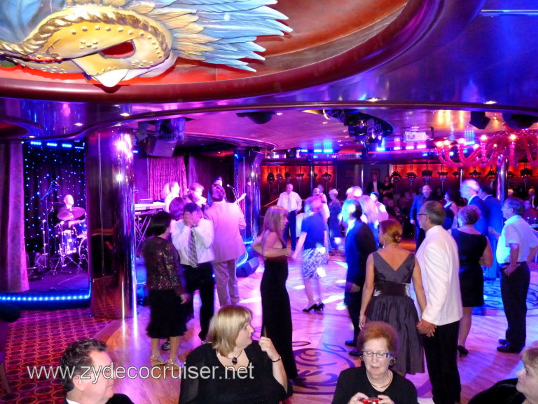 3904: Carnival Dream Captain's party