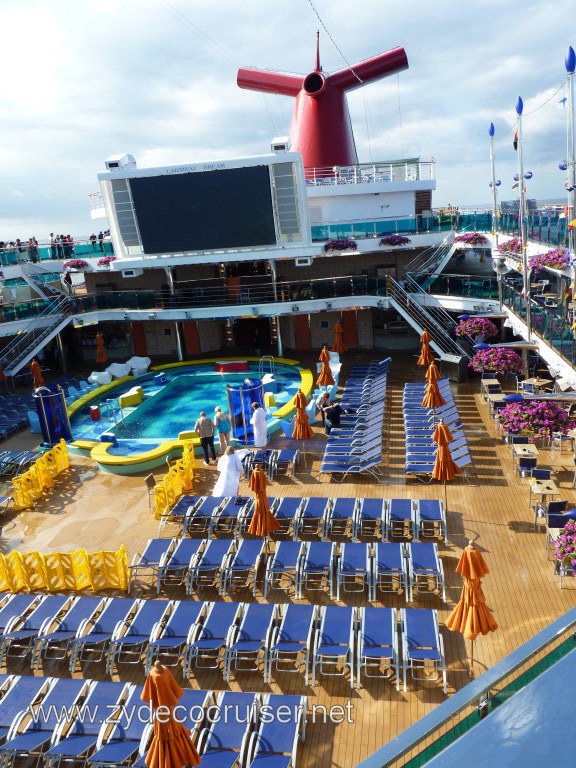 3739: Carnival Dream - Waves Pool, Seaside Theater, Funnel