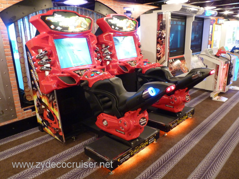 3888: Carnival Dream - The Warehouse Arcade