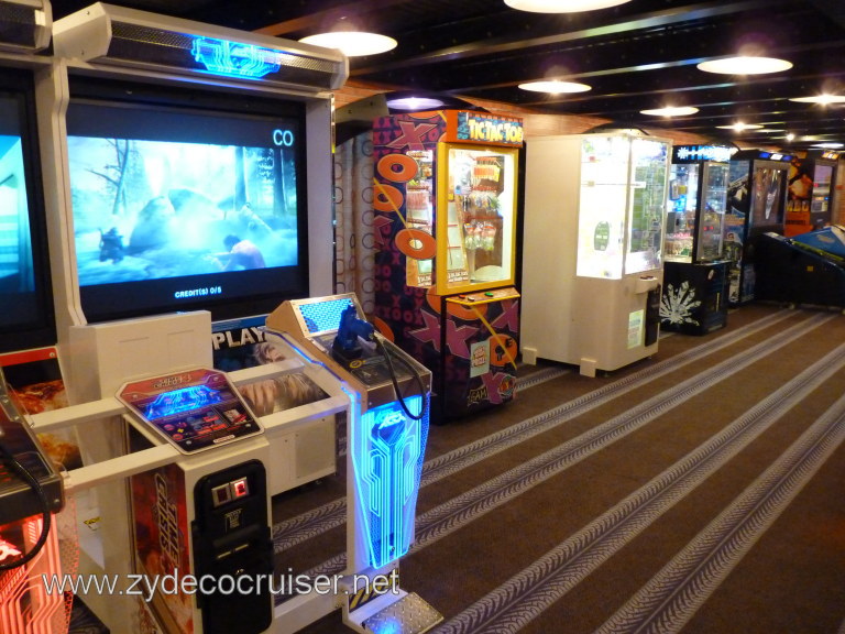 3891: Carnival Dream - The Warehouse Arcade