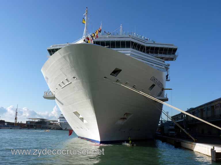 4407: Carnival Dream - Venice, Italy - Costa Ship in Venice