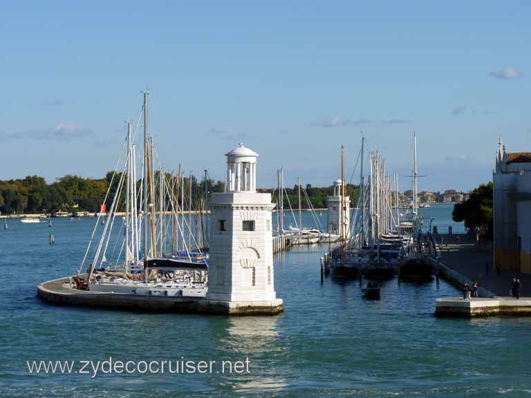 4654: Carnival Dream leaving Venice, Italy - San Giorgio Maggiore