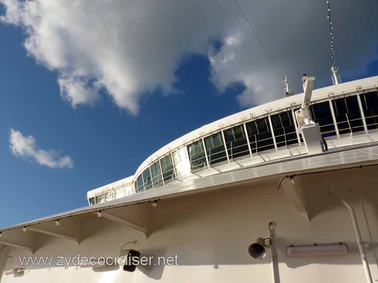 4661: Carnival Dream leaving Venice, Italy