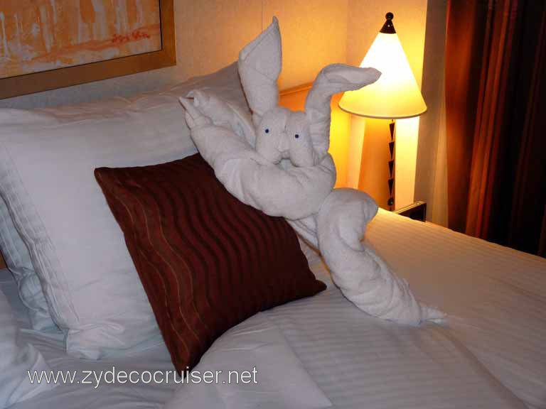 4691: Carnival Dream - Towel animal