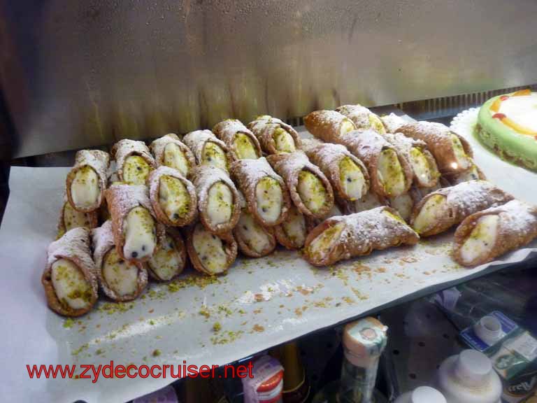 5477: Carnival Dream - Messina - Taormina - Lunch - Terrazza Angelo - Cannoli