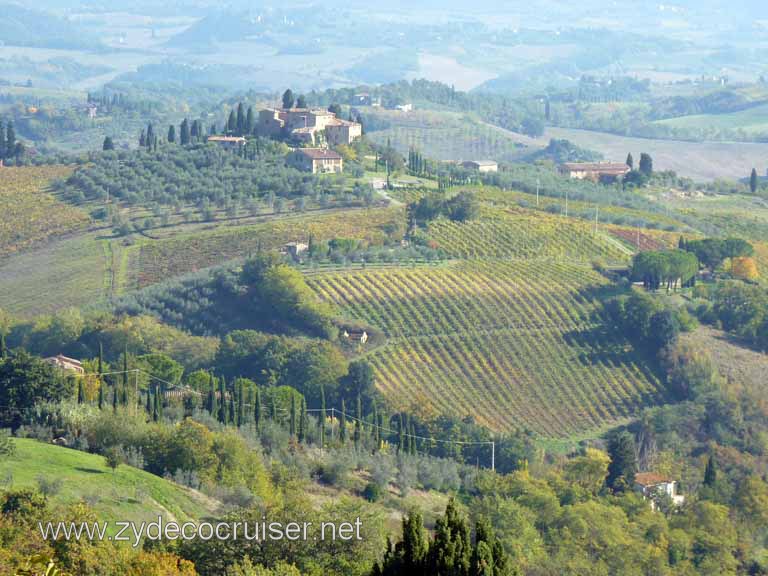 6382: Carnival Dream, Livorno - Beautiful Tuscany - San Gimignano