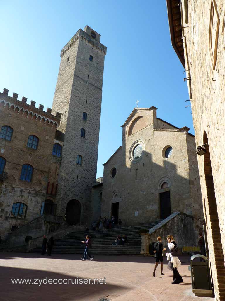 6475: Carnival Dream, Livorno - Beautiful Tuscany - San Gimignano